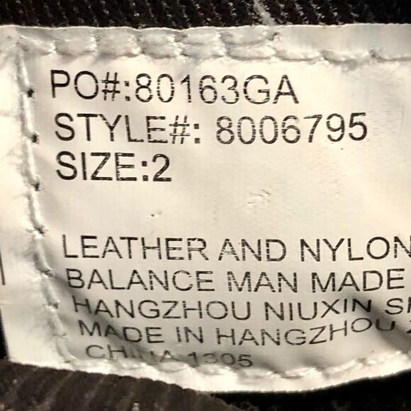 Girls ITASCA Brown / Camo Print Outdoor Boots / Size 2 - Picture 10 of 10